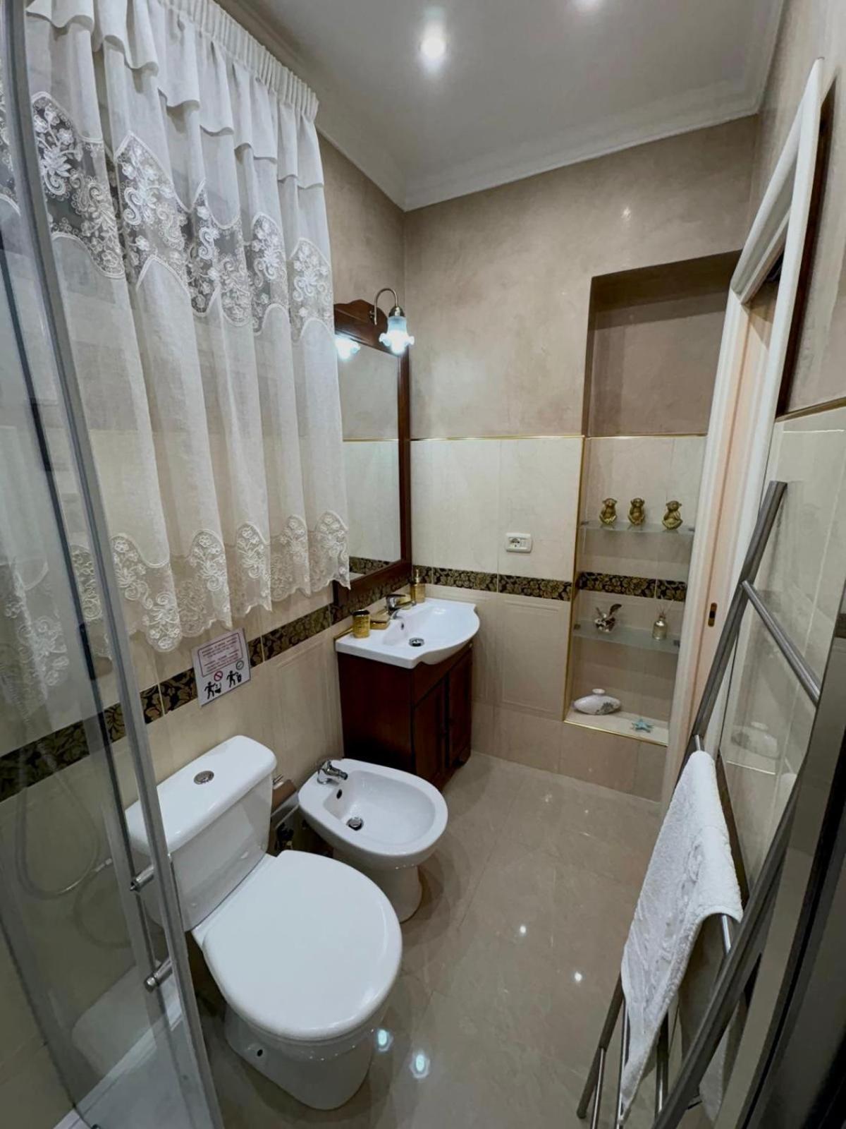 Appartement Roc House à Catane Extérieur photo